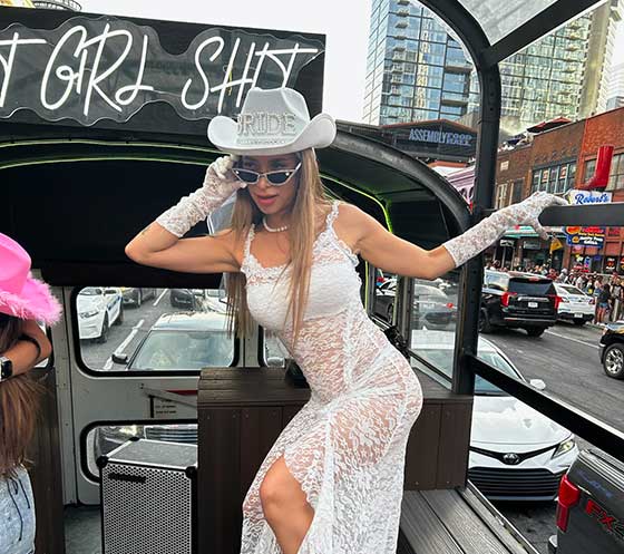 Are you looking for a Nashville Party bus for your friends night out? Yeehaw Party Bus does its best - featuring a country vibe under the city lights. Discount packages available for bachelorette parties, girls night out, and bachelor parties.